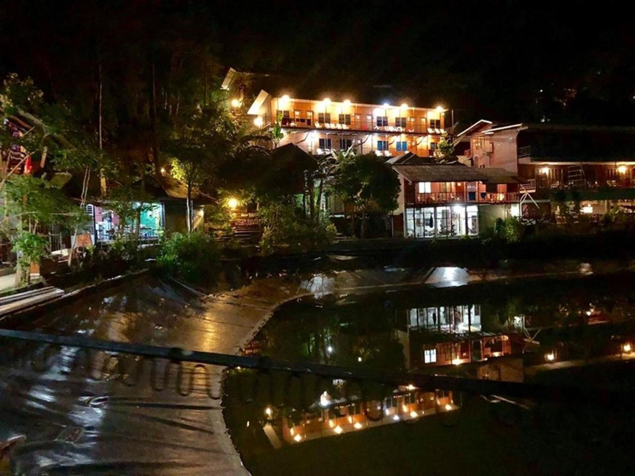 Tapear Resort Phi Phi Don Exteriér fotografie